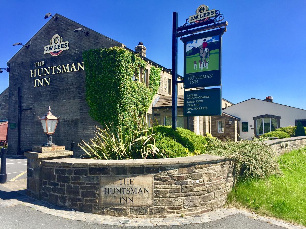 The Huntsman Inn هولمفيرث المظهر الخارجي الصورة
